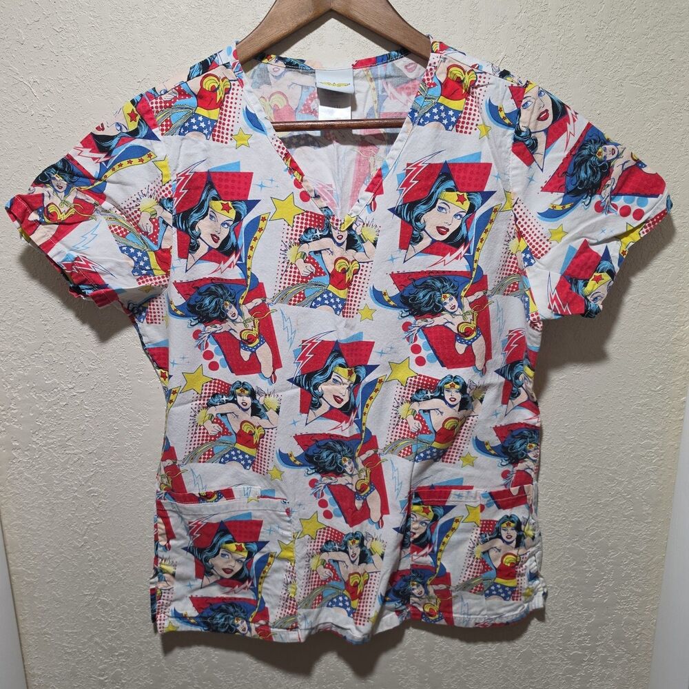 DC Comics Wonder Woman White Red Blue Women’s Scrub Top V-neck Small